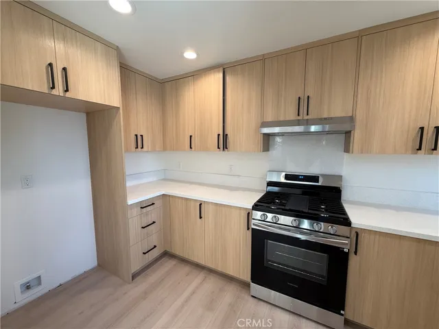 8955 San Luis, South Gate, California 90280 — photo 4