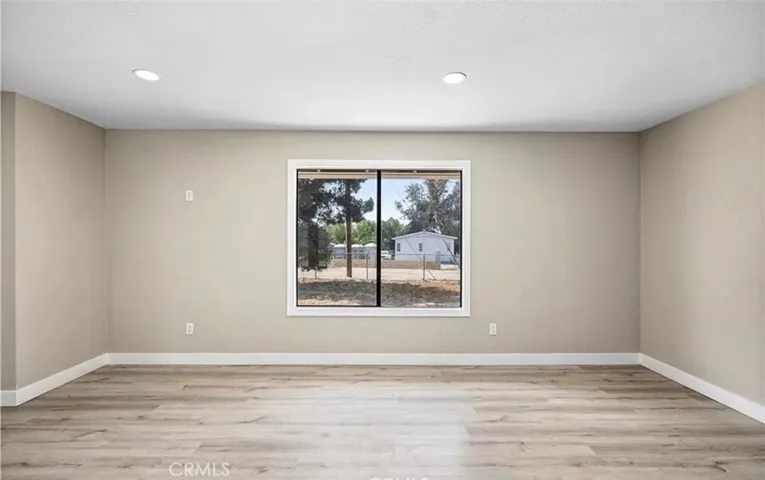 22410 Old Elsinore Road, Perris, California 92570 — photo 4