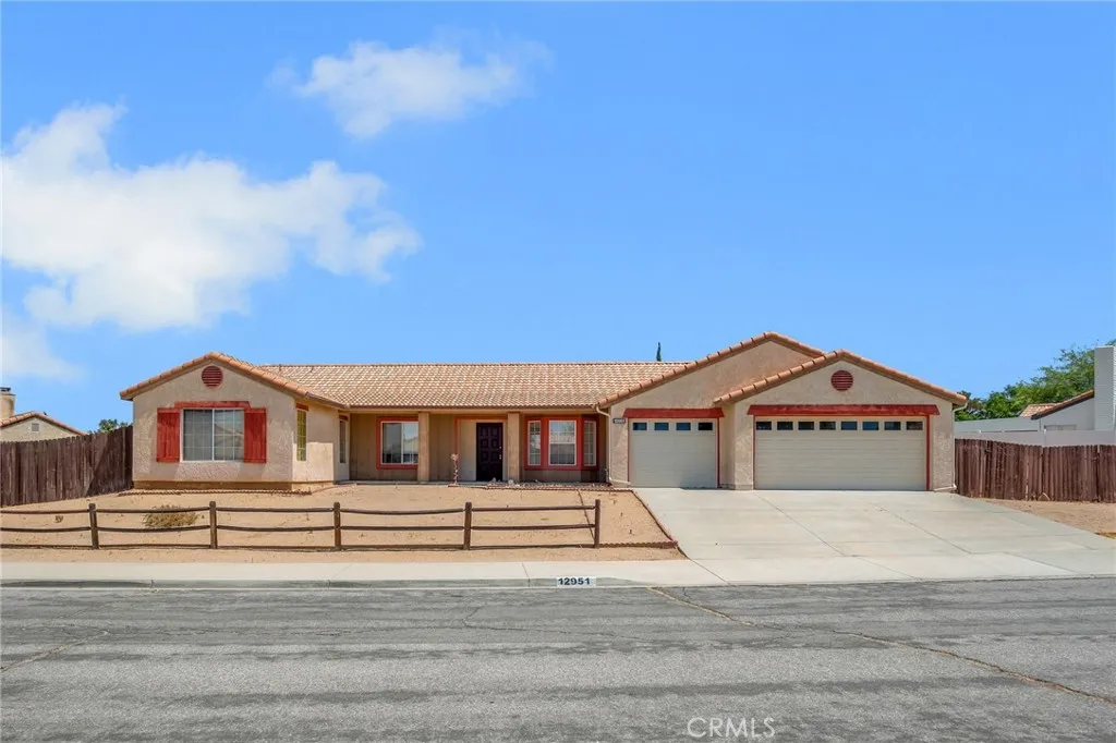 12951 Lantern Lane, Victorville, California 92392 — photo 5