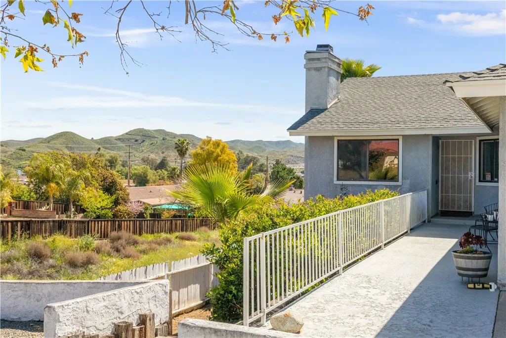312 N Lewis, Lake Elsinore, California 92530 — photo 5
