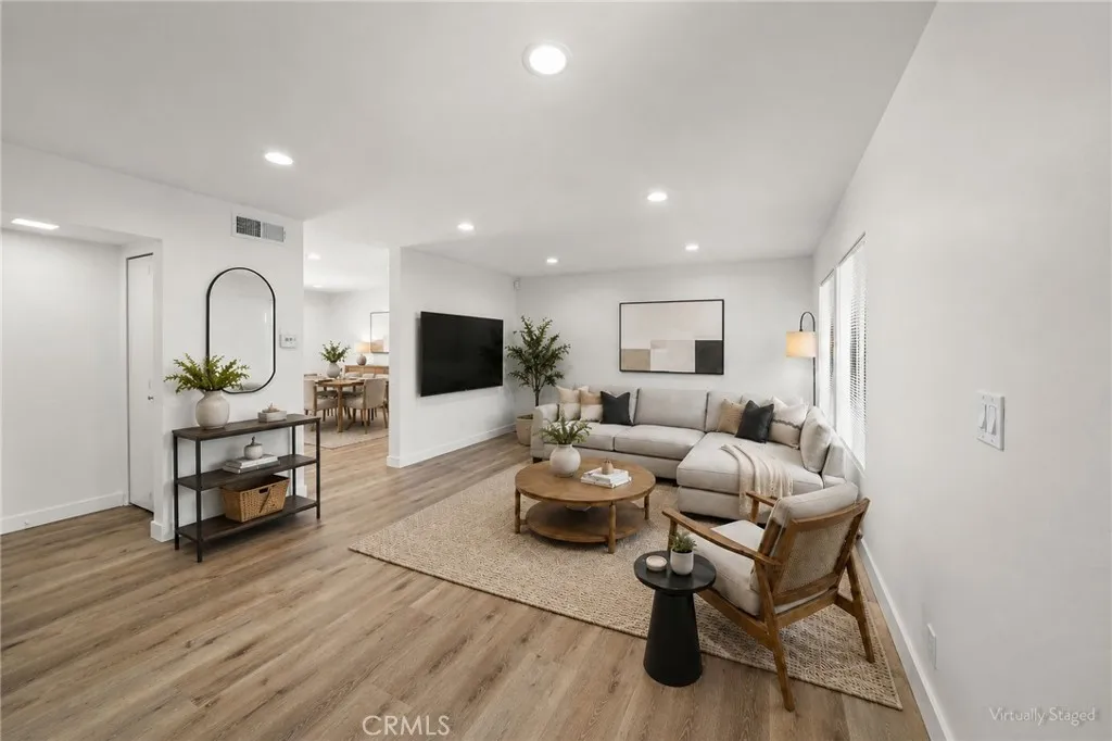 2253 Stonewood Court, San Pedro, California 90732 — photo 5