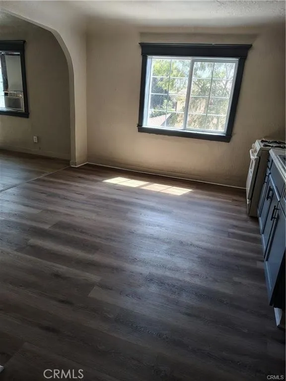 1279 W 9th, San Bernardino, California 92411 — photo 4