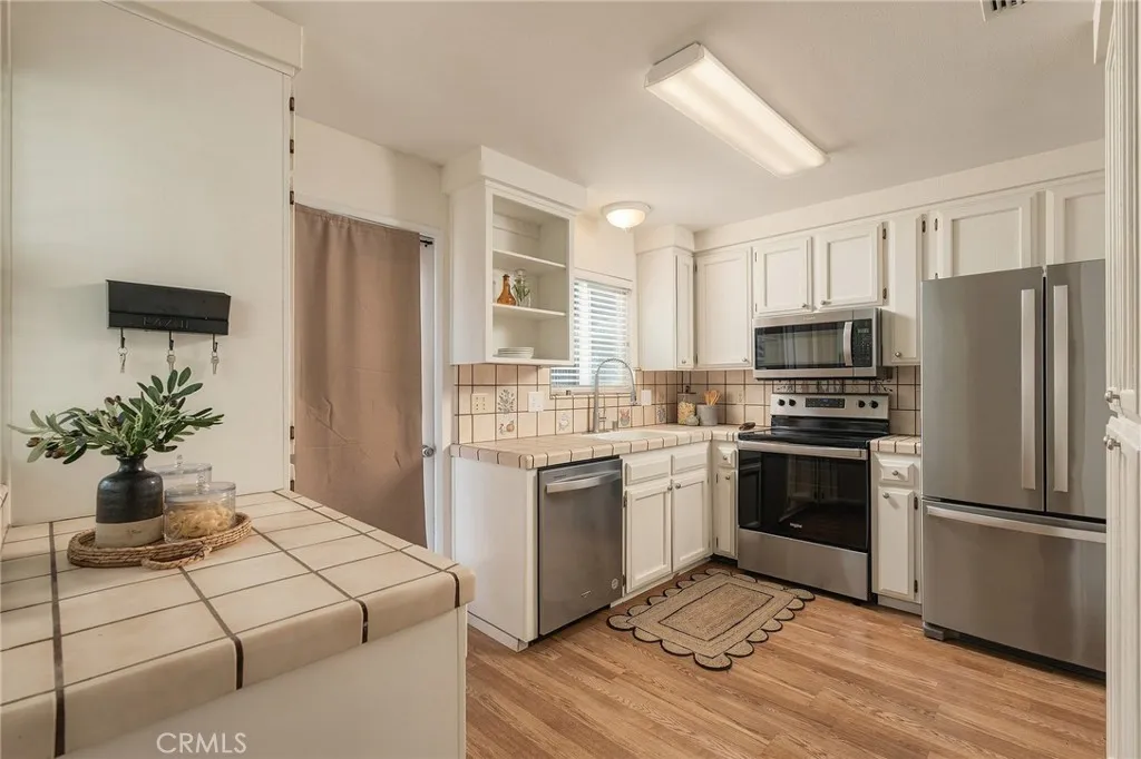 30 Burkeshire Court, Chico, California 95926 — photo 5