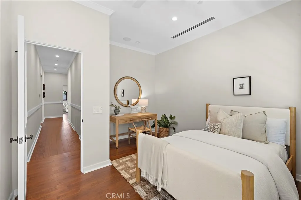Guest bedroom 3 or office. Guest bedroom 3 or office.