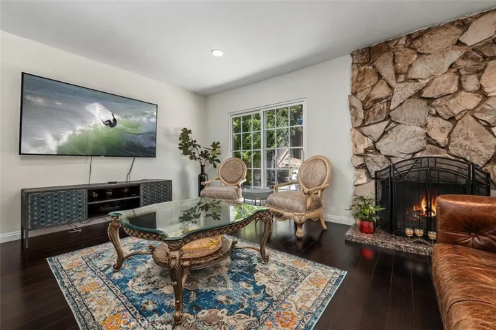 3136 Frances Avenue, La Crescenta, California 91214 — photo 5