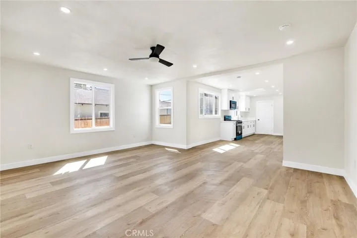 124 W Fredricks, Barstow, California 92311 — photo 5
