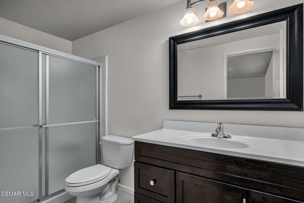 11 - bathroom- 11 - bathroom-