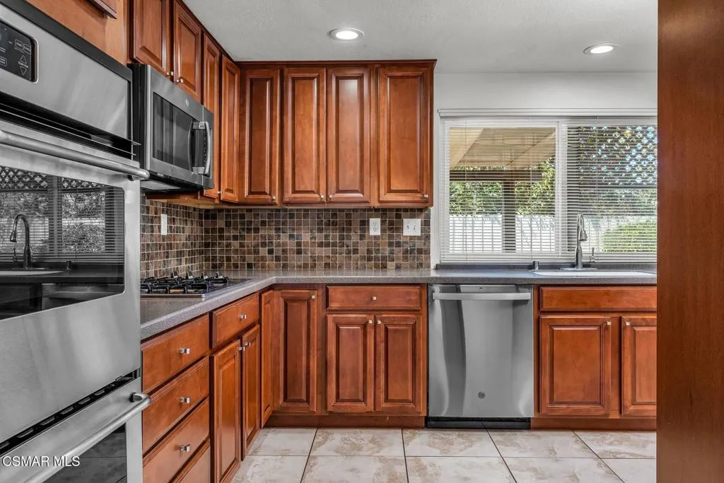 7 - Kitchen- 7 - Kitchen-