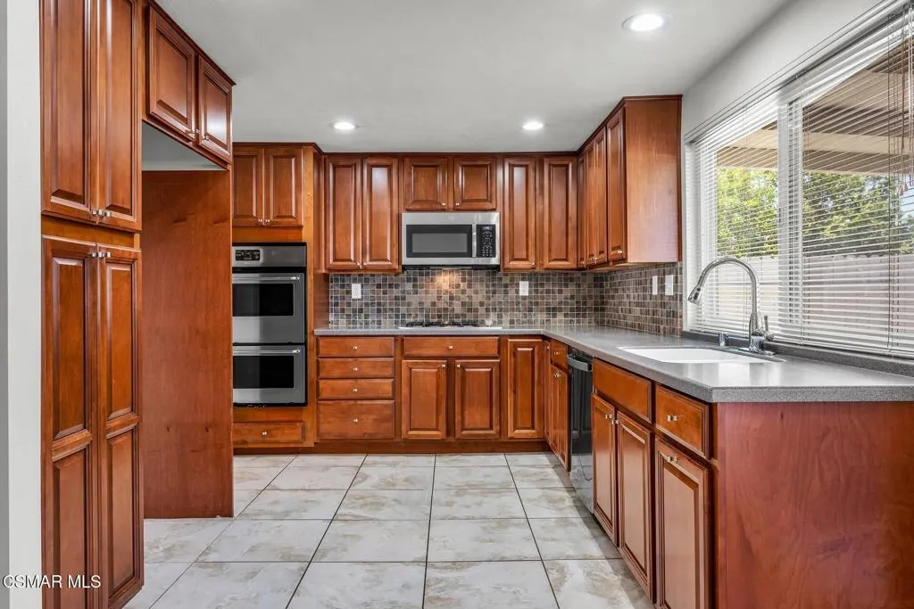 8 - Kitchen- 8 - Kitchen-