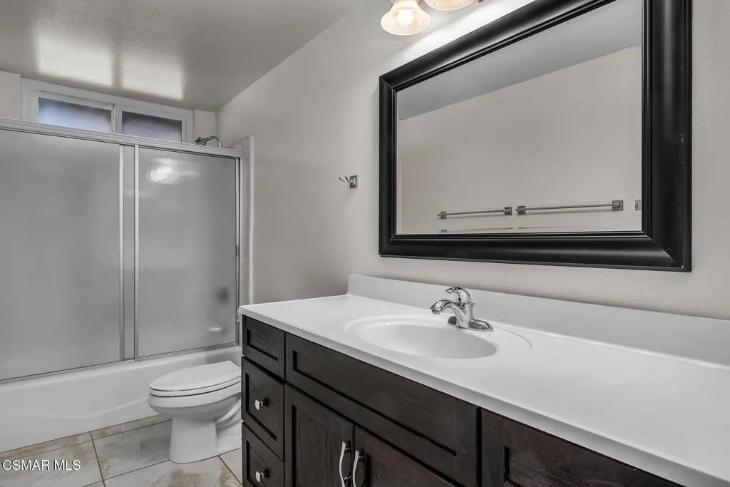13 - bathroom- 13 - bathroom-
