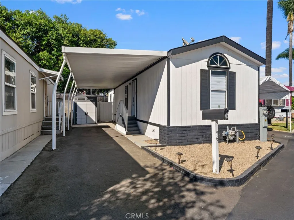 1517 N Newhope St #76