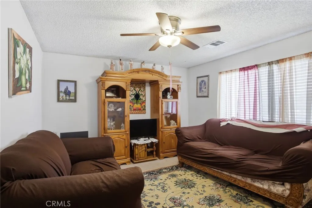 9073 Kraft, Planada, California 95365 — photo 4