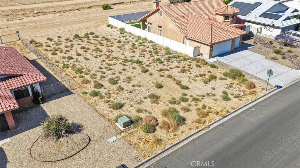14190 Rivers Edge Road, Helendale, California 92342 — photo 5