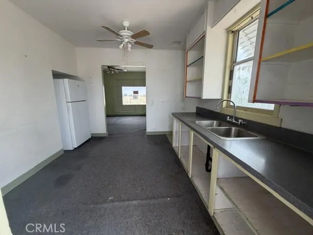 14214 Main, Hesperia, California 92345 — photo 5