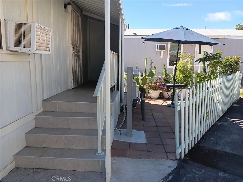 18204 Soledad Canyon Rd, Canyon Country, California 91387 — photo 4