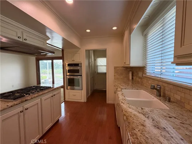 Beautifully Remodeled Kitchen