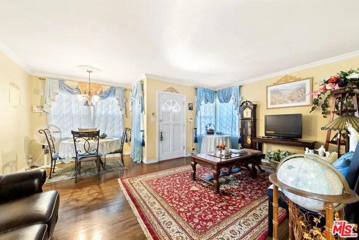 1337 N Whitnall Highway, Burbank, California 91505 — photo 4