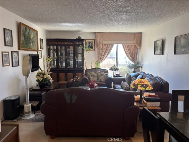 200 S Reno, Los Angeles, California 90057 — photo 4