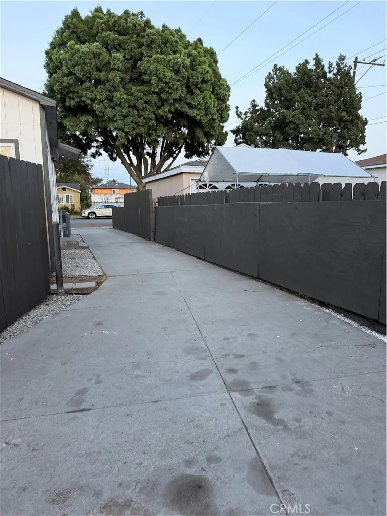 Long driveway Long driveway