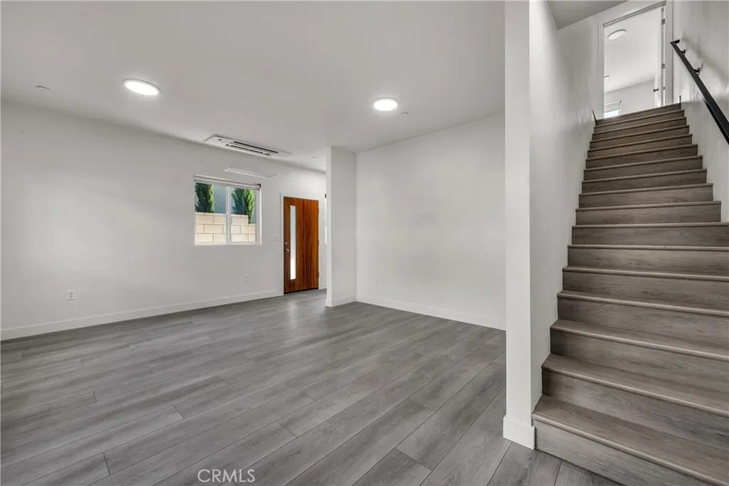 10882 1/2 Dora Street, Sun Valley, California 91352 — photo 5