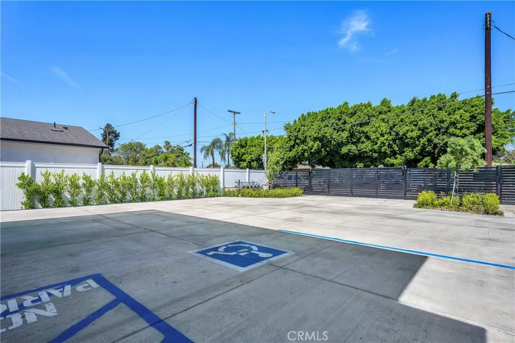 10882 1/2 Dora Street, Sun Valley, California 91352 — photo 4