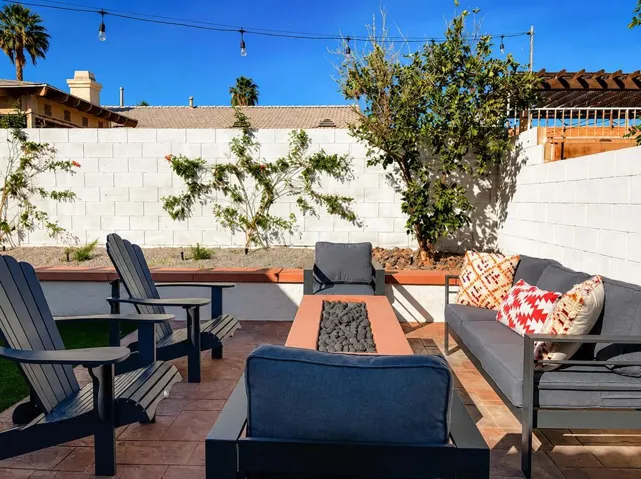 Outdoor sitting area