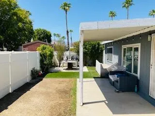 PATIO/YARD