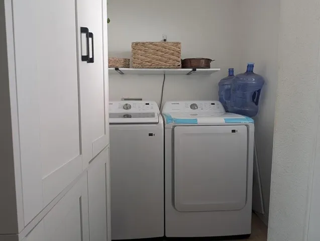 LAUNDRY