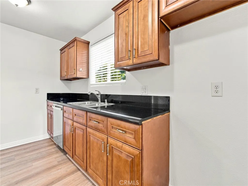 17030 Celtic Street, Los Angeles, California 91344 — photo 5