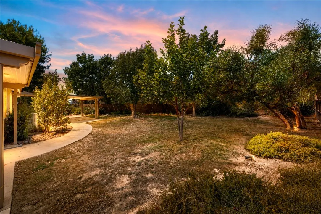 Large rear yard -
.26 acre Large rear yard -
.26 acre