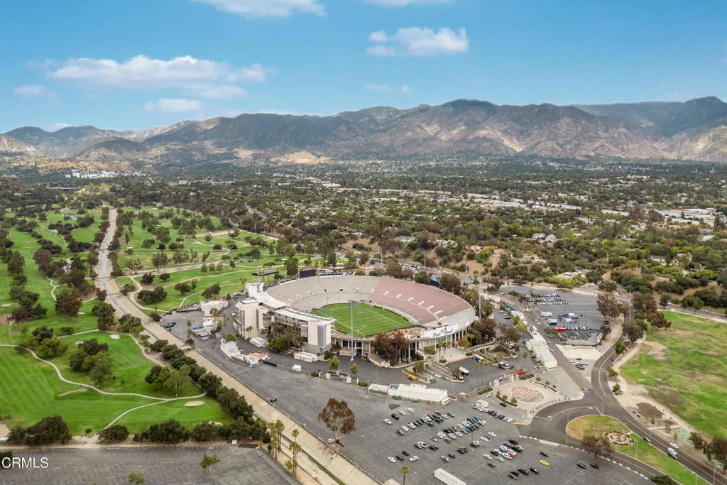 View of Rosebowl
