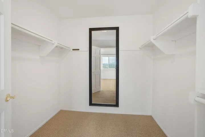 Walk in Closet