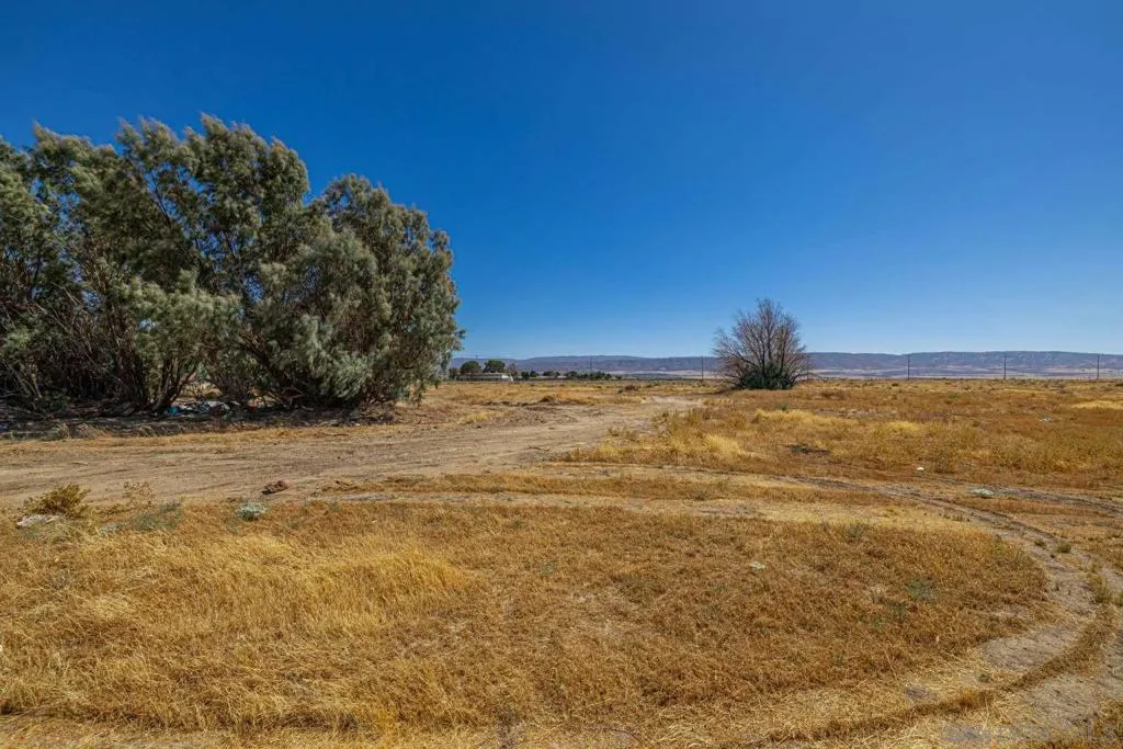 0 W Ave I, Lancaster, California 93536 — photo 5