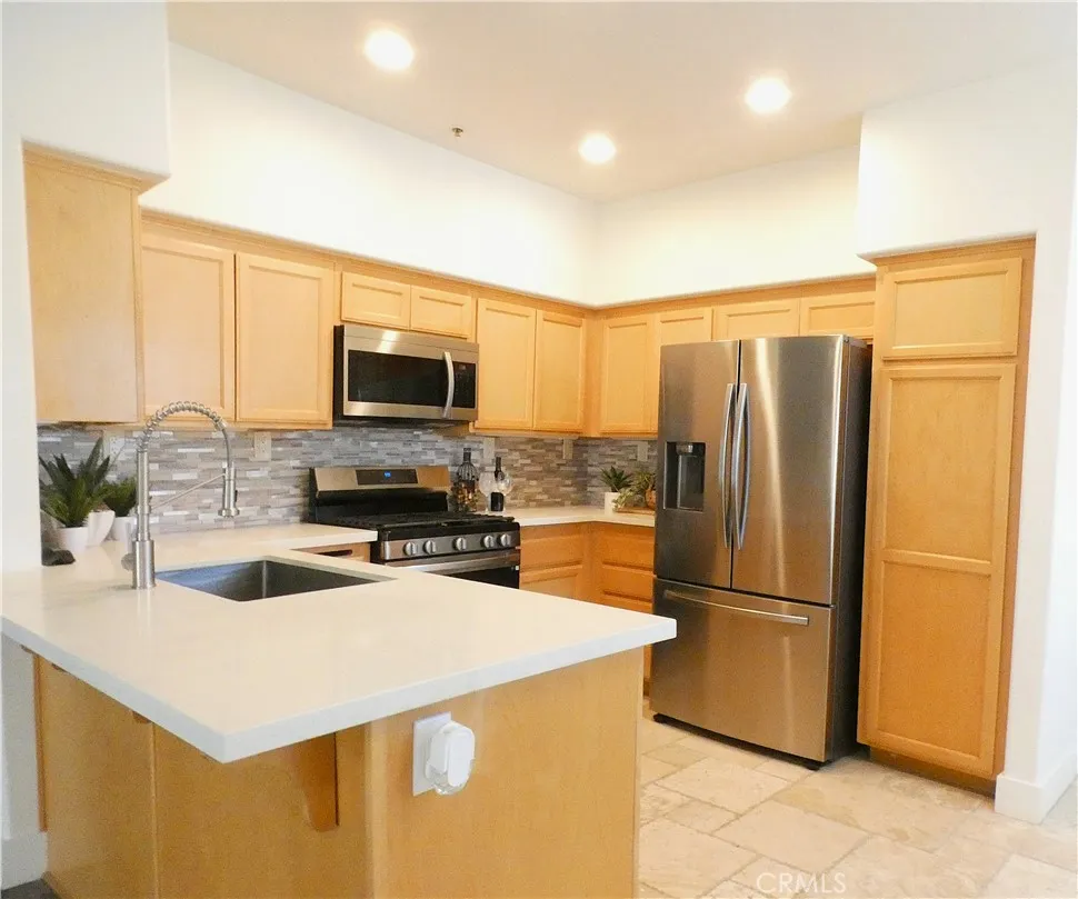 310 E Mccoy, Santa Maria, California 93455 — photo 4