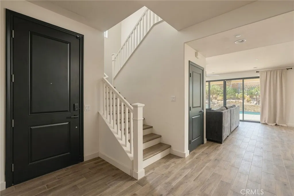 11525 Sparrow, Corona, California 92883 — photo 5