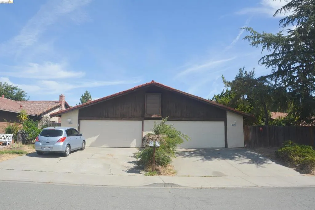 2522 Cathy Ct