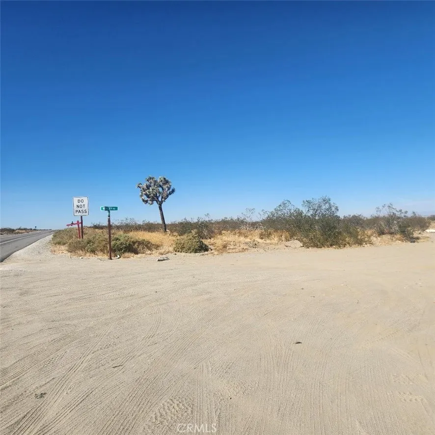 20 Palmdale Road, Pinon Hills, California 92372 — photo 5