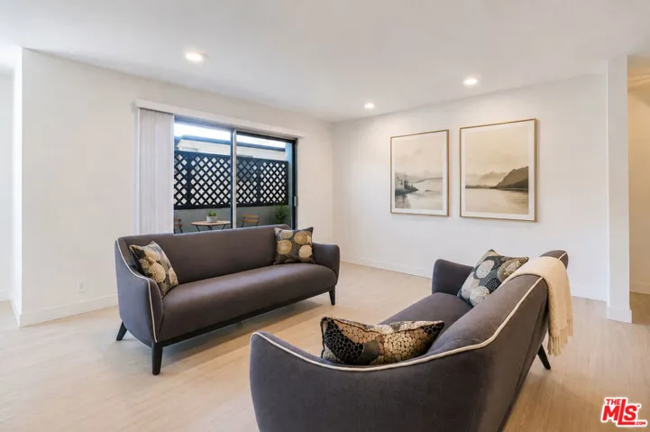 404 San Vicente Boulevard 204, Santa Monica, California 90402 — photo 5