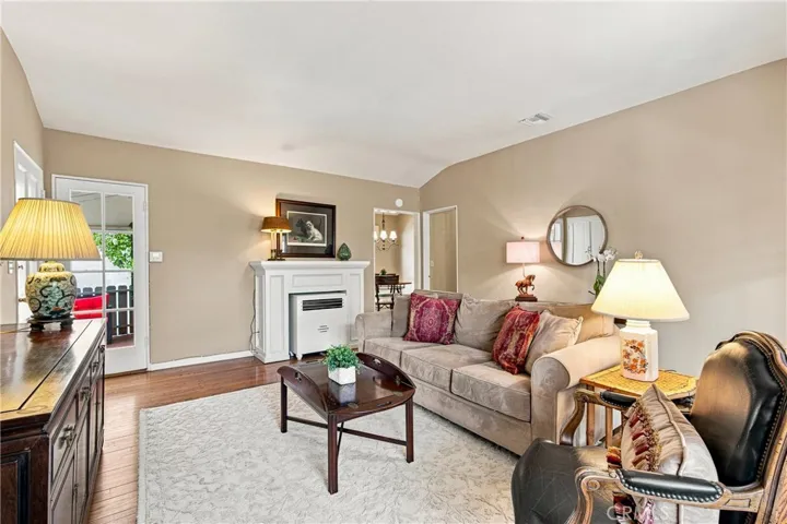 433 S Madison, Pasadena, California 91101 — photo 5