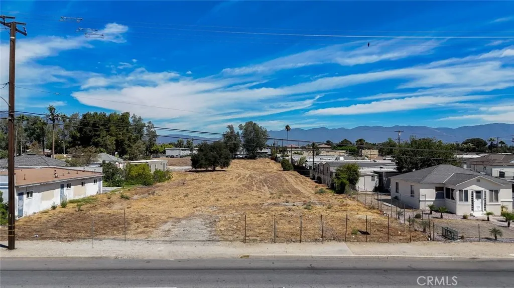 17630 Foothill Boulevard, Fontana, California 92335 — photo 4