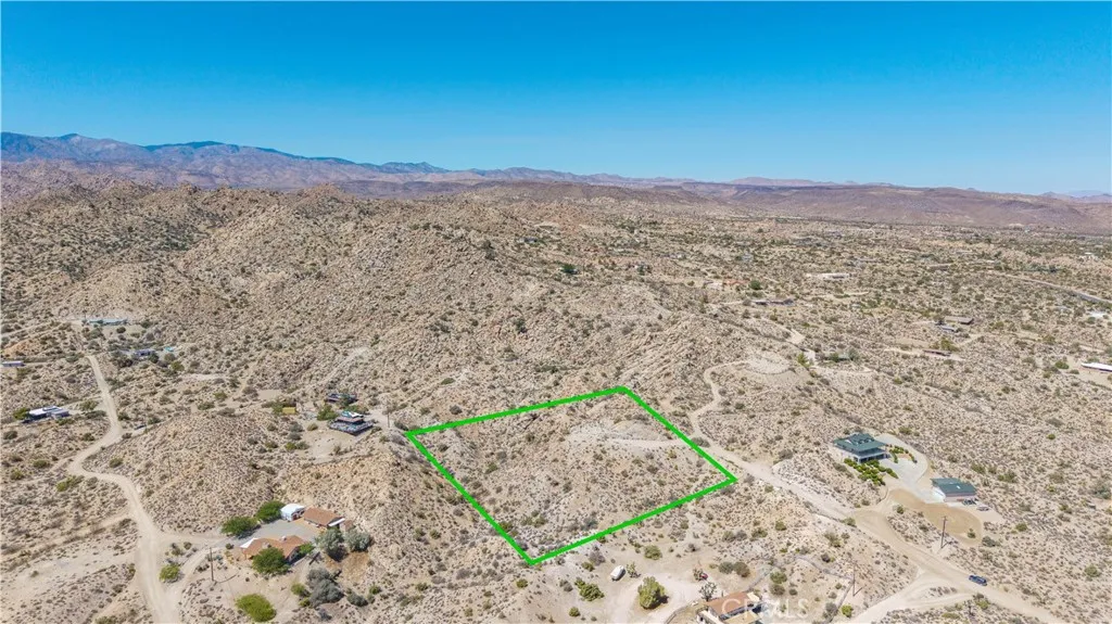 56643 Plaza Del Amigo, Yucca Valley, California 92284 — photo 4