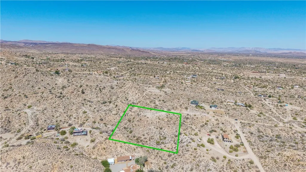 56643 Plaza Del Amigo, Yucca Valley, California 92284 — photo 5