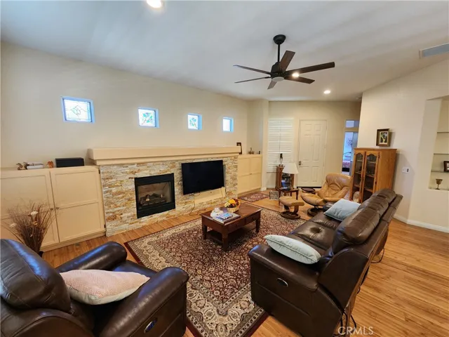 4968 Oakhurst Avenue, Banning, California 92220 — photo 4