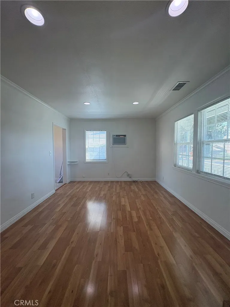 7748 Pickering, Whittier, California 90602 — photo 4