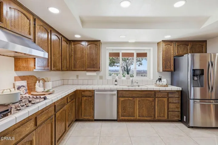 1910 Ivanhoe Avenue, Oxnard, California 93030 — photo 5