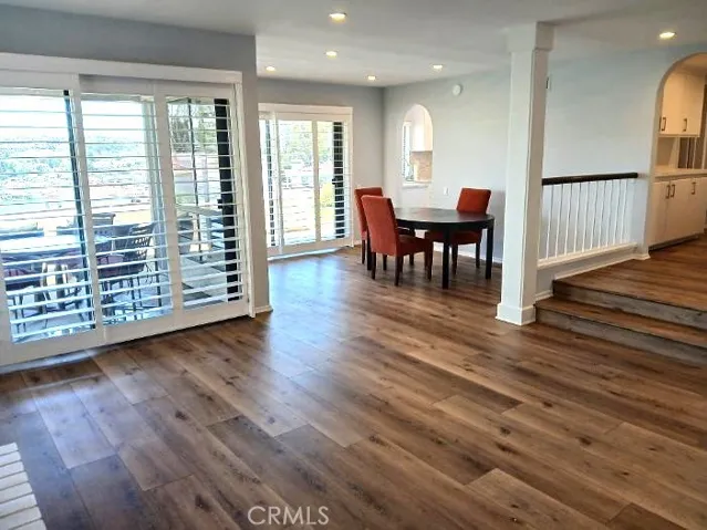 Open and bright, with Amazing Views!
