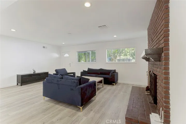new floors, recessed lighting