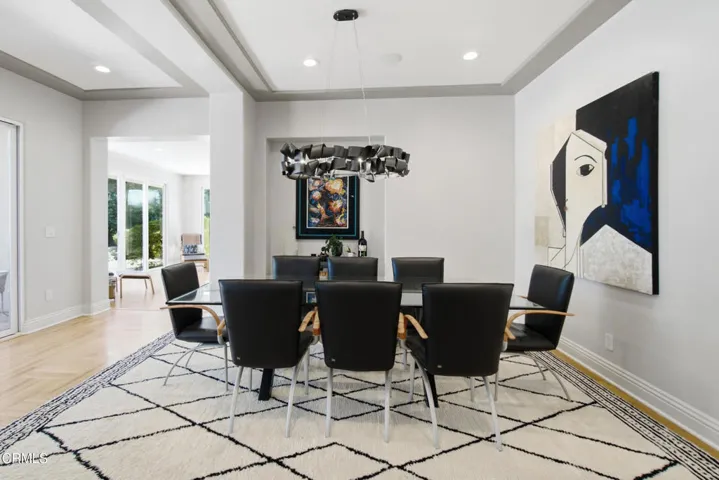 15_dining room