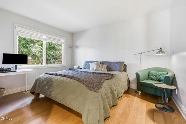 Guest Bed far side