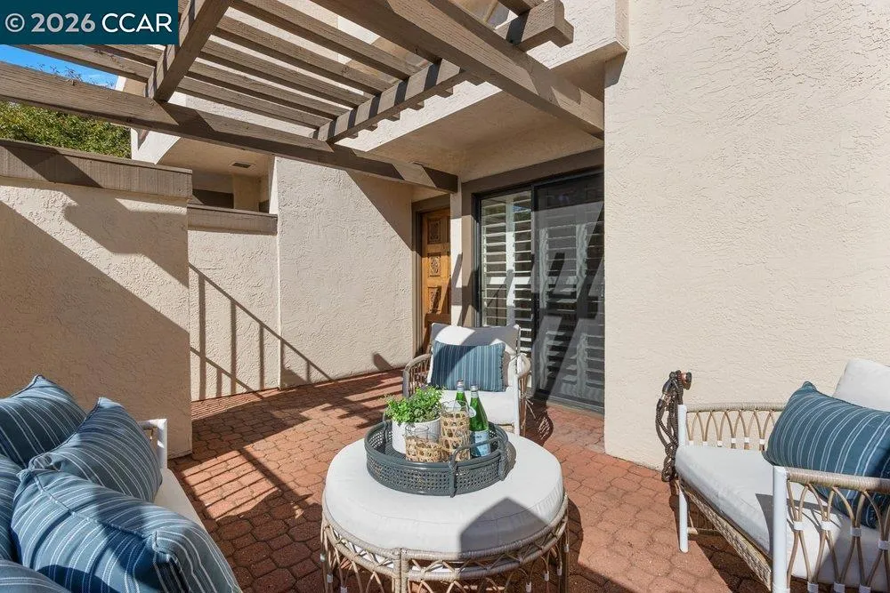 564 Churchill Downs Ct, Walnut Creek, California 94597 — photo 4